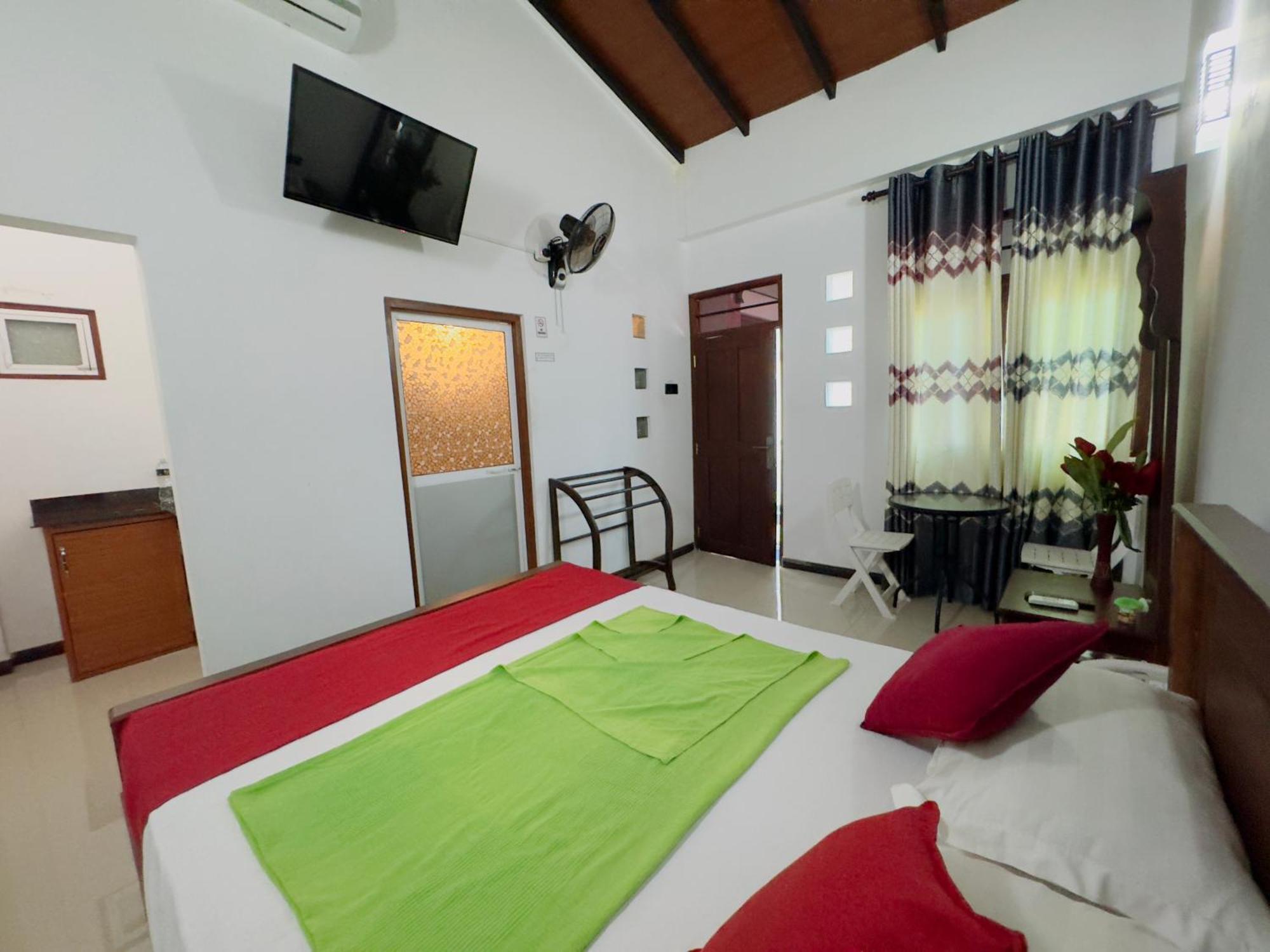 Airport J Dream Resort Dewamottawa Kültér fotó